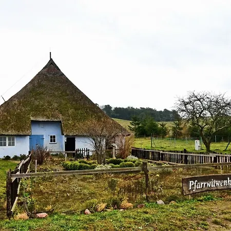 Apartment Ferienwohnungen Goehren *