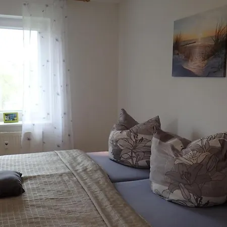 Ferienwohnungen Goehren *