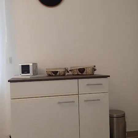 Apartment Ferienwohnungen Goehren