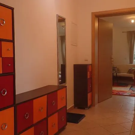 Ferienwohnungen Goehren Apartment