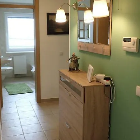 Apartment Ferienwohnungen Goehren