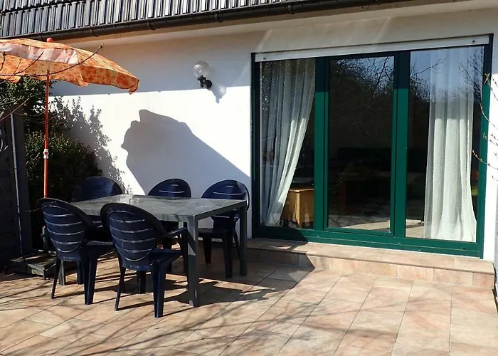 Ferienwohnungen Goehren Apartmán